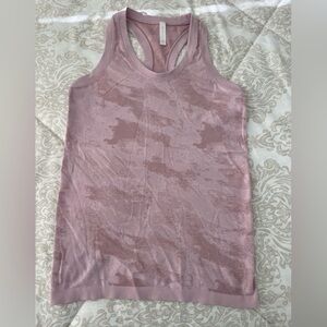 Athleta tech workout tank S
